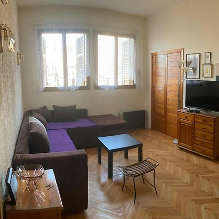 Urban Gem Lägenhet Belgrad Exteriör bild